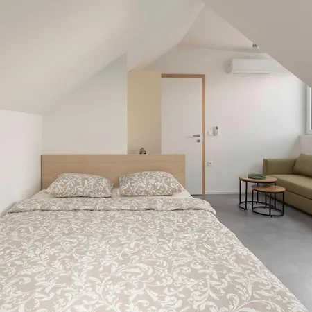 House Pr'španc Ljubljana